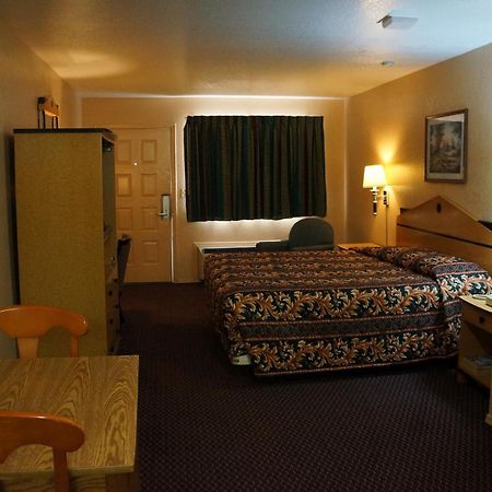 Delux Inn Tulsa Eksteriør billede
